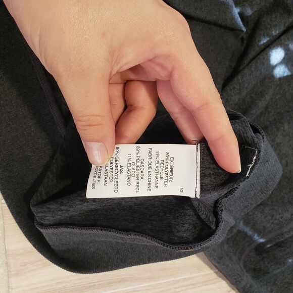 Vuori Long Sleeve Halo Crew Top Shirt Gray Heather Women’s Sz Small Athleisure - Picture 9 of 9